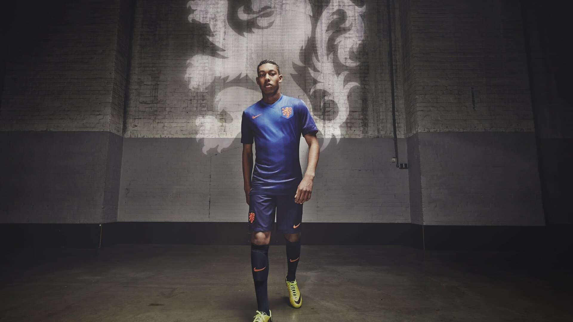 拜仁锋线新宠崭露头角，未来大势在望，拜仁神锋